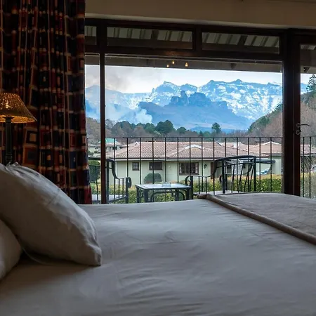 Gooderson Drakensberg Gardens Golf & Spa Resort Exterior photo
